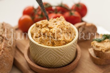 Паштет из куриного филе с орехами - шаг 7