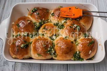 Пампушки с чесноком - шаг 11