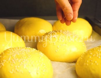 Мягкие и пышные булочки - шаг 7