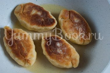 Жареные пирожки с тыквой - шаг 11