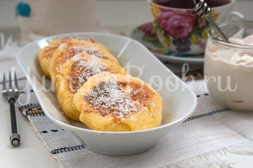 Сырники с кокосовой стружкой - шаг 6