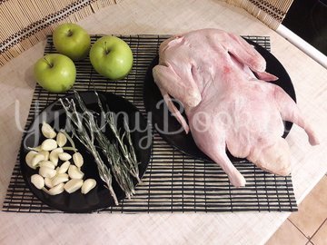 Запечённая утка в медово-горчичном маринаде - шаг 1