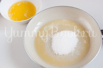 Пирог с заварным кремом и яблоками - шаг 2