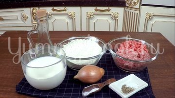 Беляши с мясом на кефире - шаг 1